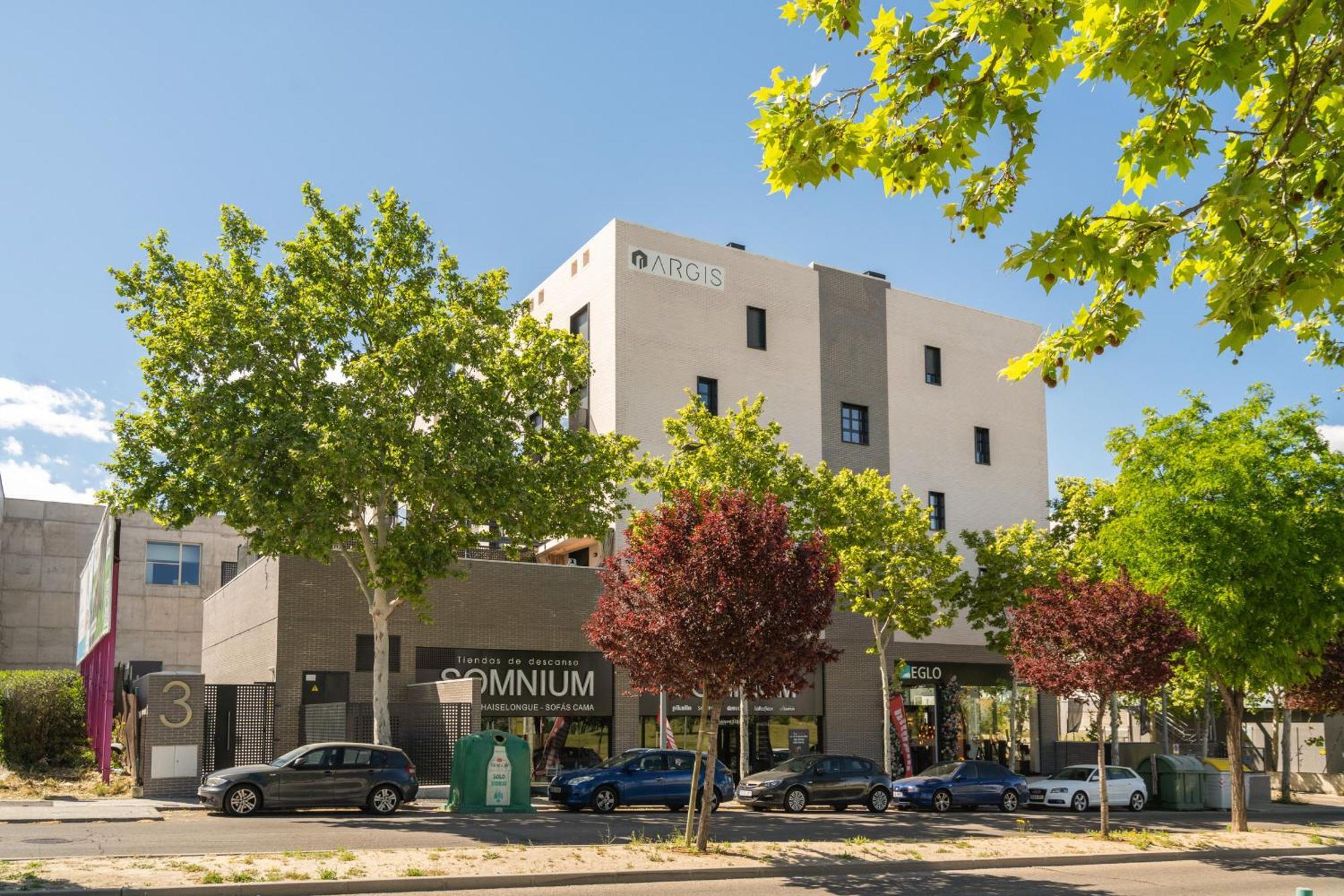 APARTAMENTOS BUSINESs San Sebastián de los Reyes Exterior foto